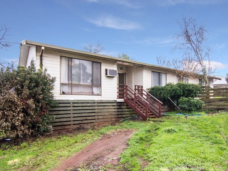 35 Wade Street, Drouin VIC 3818