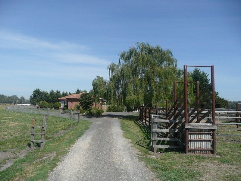 575 Morrisons Road, Labertouche VIC 3816
