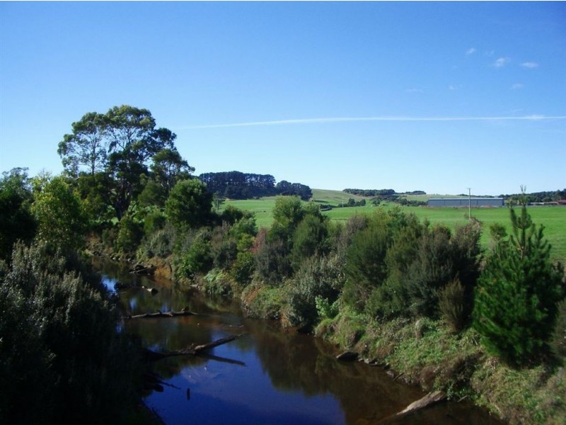 16931 Bass Highway, Flowerdale TAS 7325