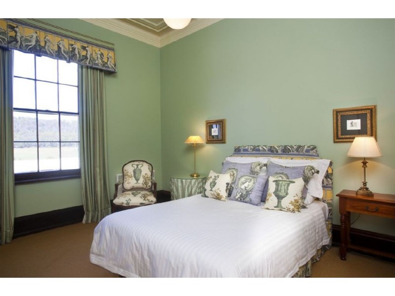 14746 Highland Lakes Road, Deloraine TAS 7304