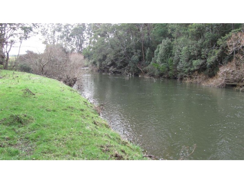 270 River Road, Deloraine TAS 7304