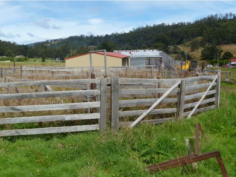 ‘East Stanmore Hill’ Huon Highway, Dover TAS 7117
