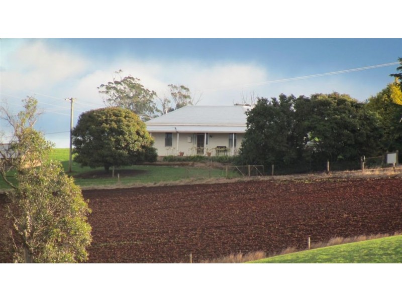 5093 Bass Highway, Deloraine TAS 7304