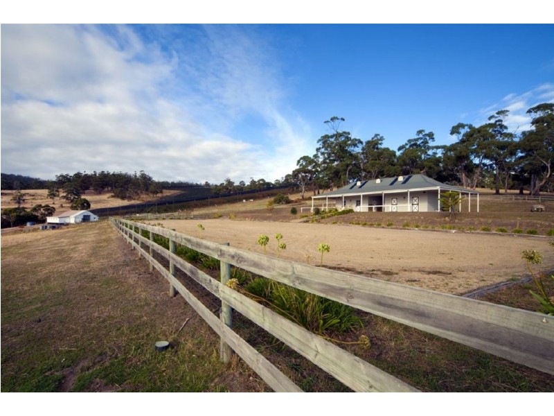 259 Lennon Road, North Bruny TAS 7150