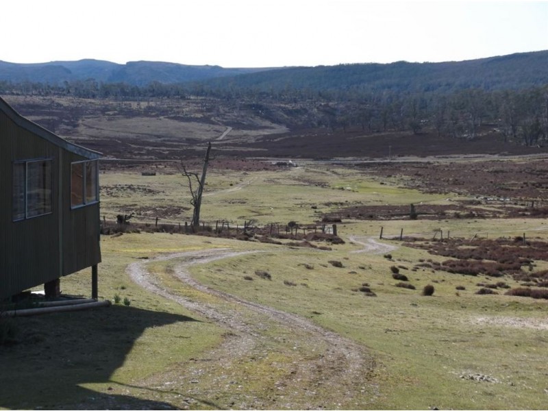 - Middlesex Plains, Cradle Mountain TAS 7306