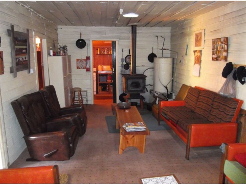 - Middlesex Plains, Cradle Mountain TAS 7306