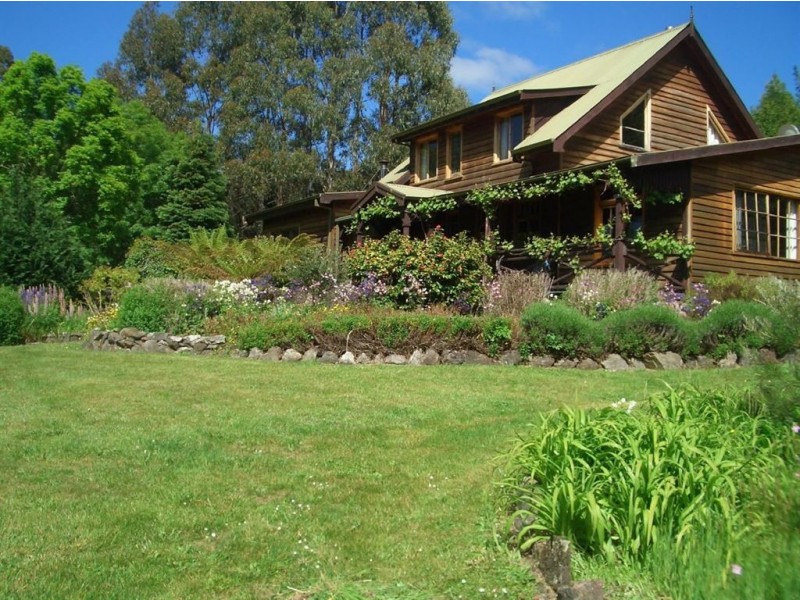 100 Rowlands Rd, Liena TAS 7304