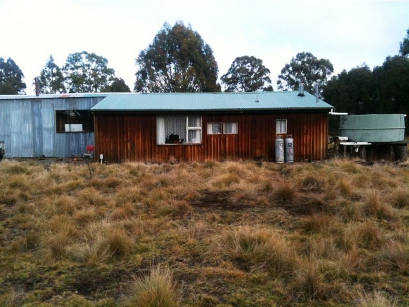 - Lyell Hwy, Ouse TAS 7140
