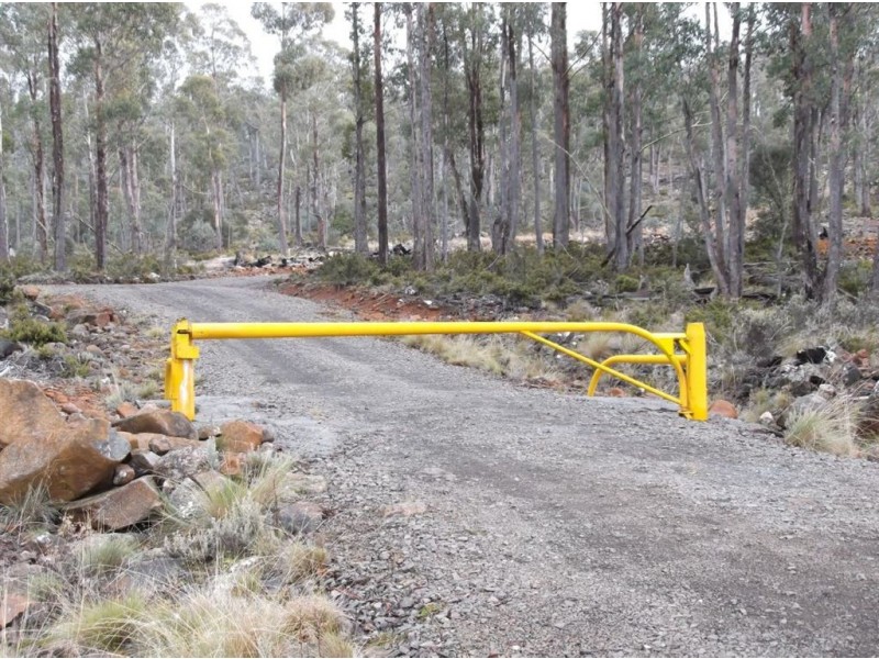 Poatina Road, Arthurs Lake TAS 7030