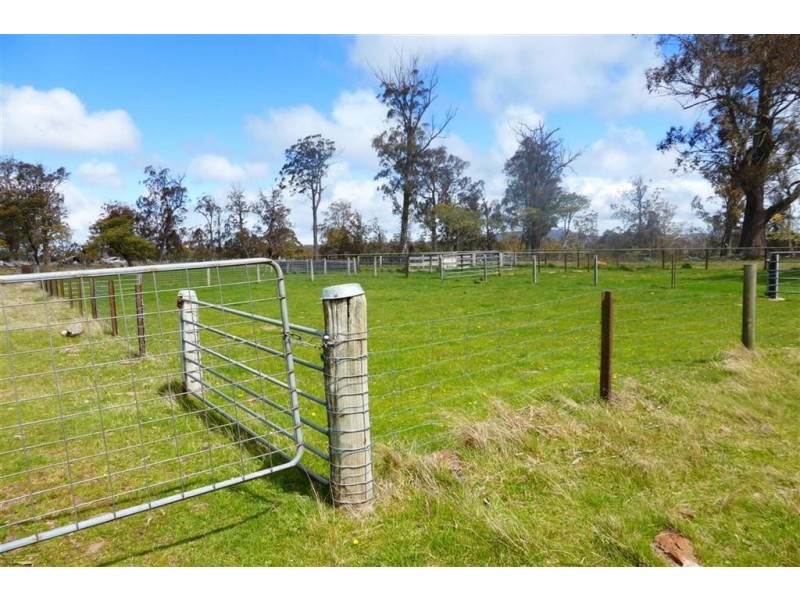 - Tunbridge Tier Road, Tunbridge TAS 7120