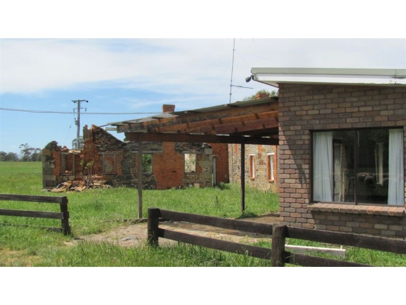 310 Leona Rd, Avoca TAS 7213