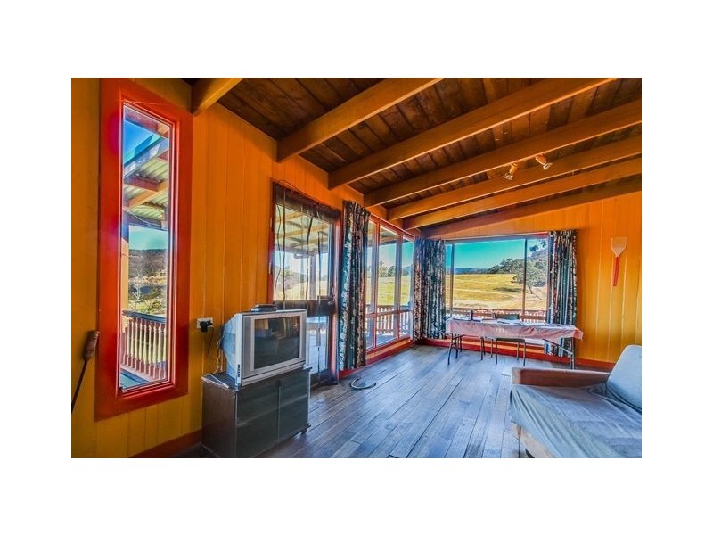 1278 Lake River Road, Cressy TAS 7302