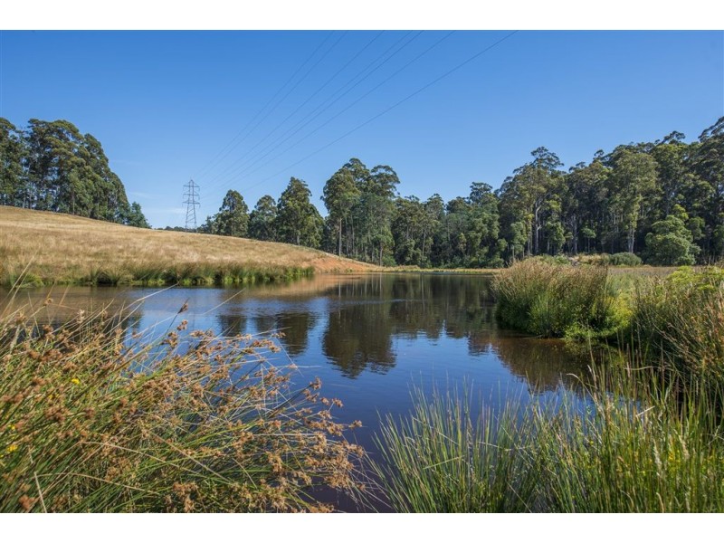 201 Pages Road, Calder TAS 7325