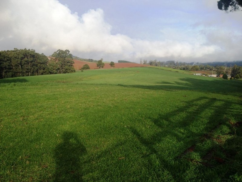 100 Bass Highway, Rocky Cape TAS 7321