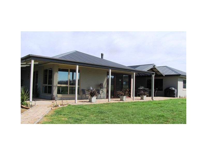 83 Annie Street, St Helens TAS 7216