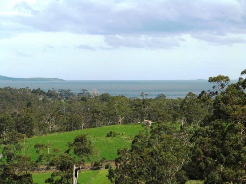 . Channel Highway, Garden Island Creek TAS 7112