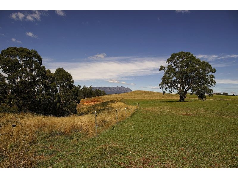 1915 Sheffield Road, Barrington TAS 7306