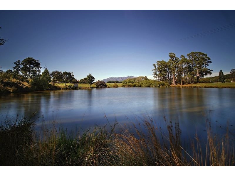 1915 Sheffield Road, Barrington TAS 7306