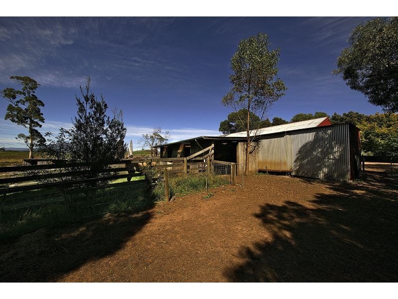 1915 Sheffield Road, Barrington TAS 7306