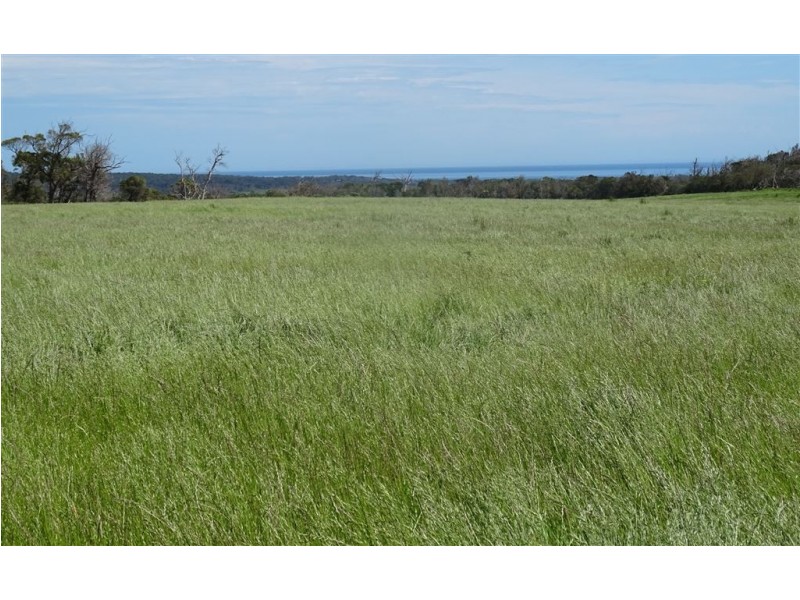 . Waterhouse Road, Boobyalla TAS 7264