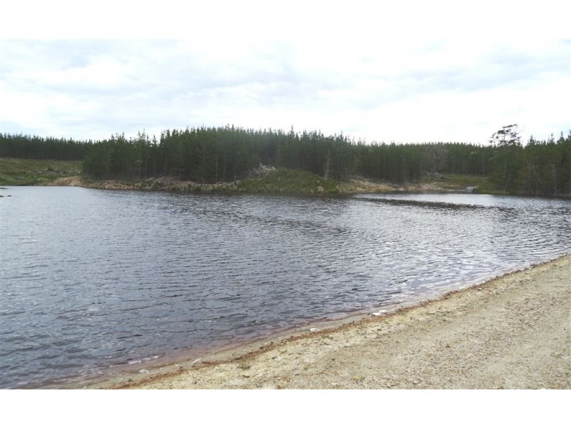 . Waterhouse Road, Boobyalla TAS 7264