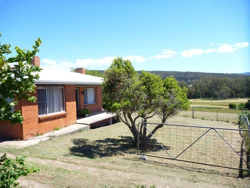 57 Lightwood Hills Rd, Beaconsfield TAS 7270