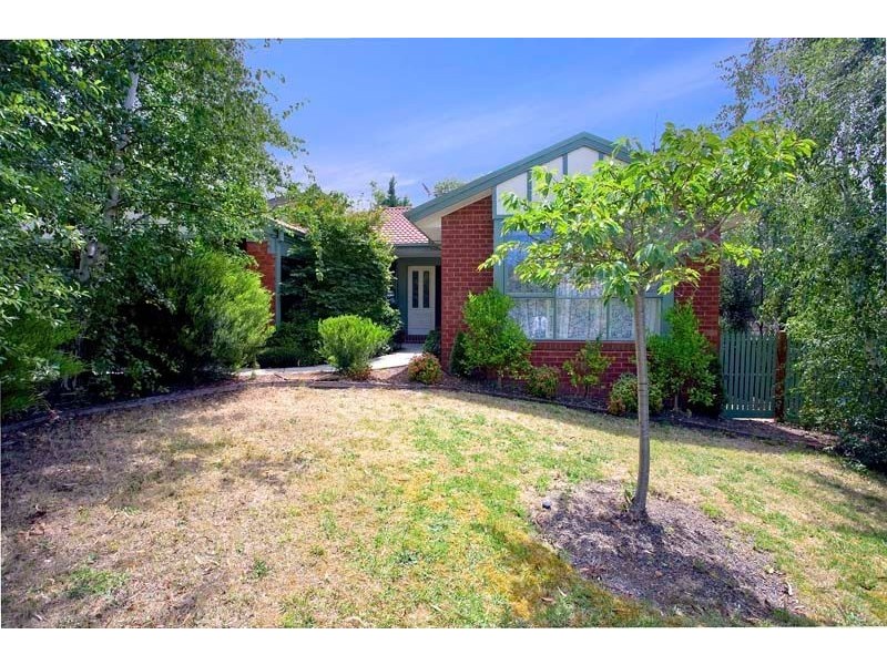 120 Lakeview Drive, Lilydale VIC 3140