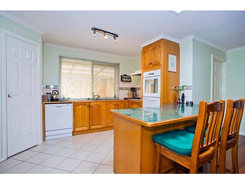 120 Lakeview Drive, Lilydale VIC 3140