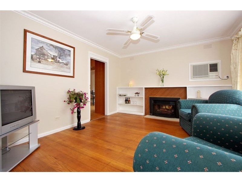 1/93 Mount View Parade, Croydon VIC 3136