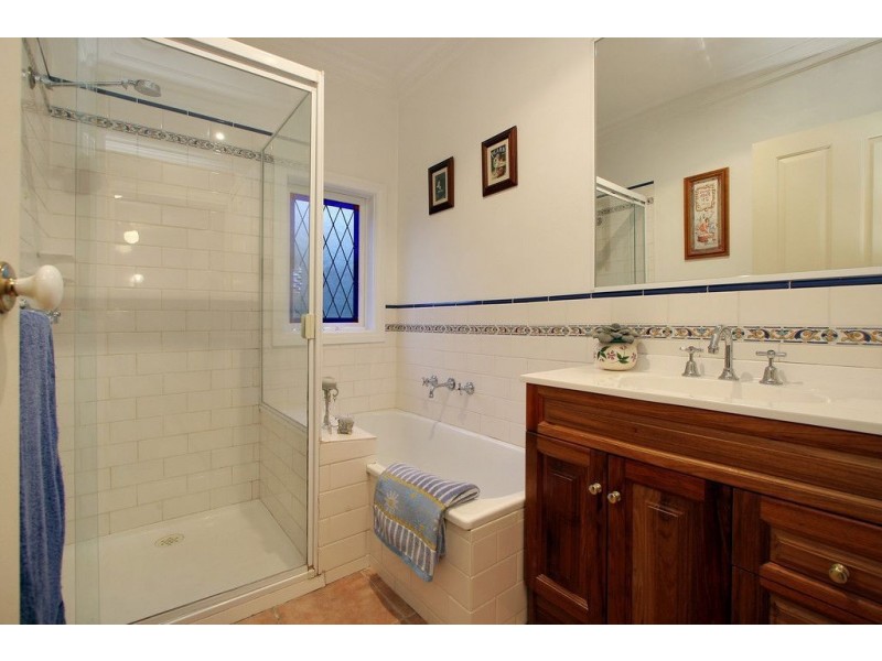 16 View Street, Croydon VIC 3136