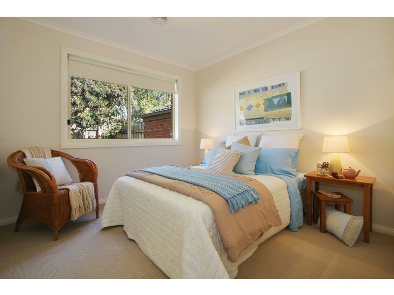 4/19 Beaufort Road, Croydon VIC 3136