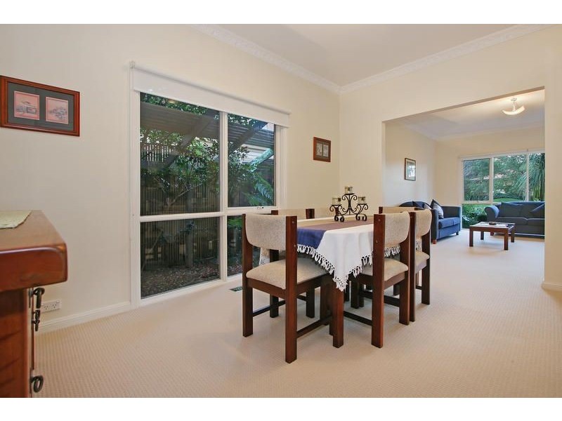 8 Gleneagles Court, Croydon VIC 3136