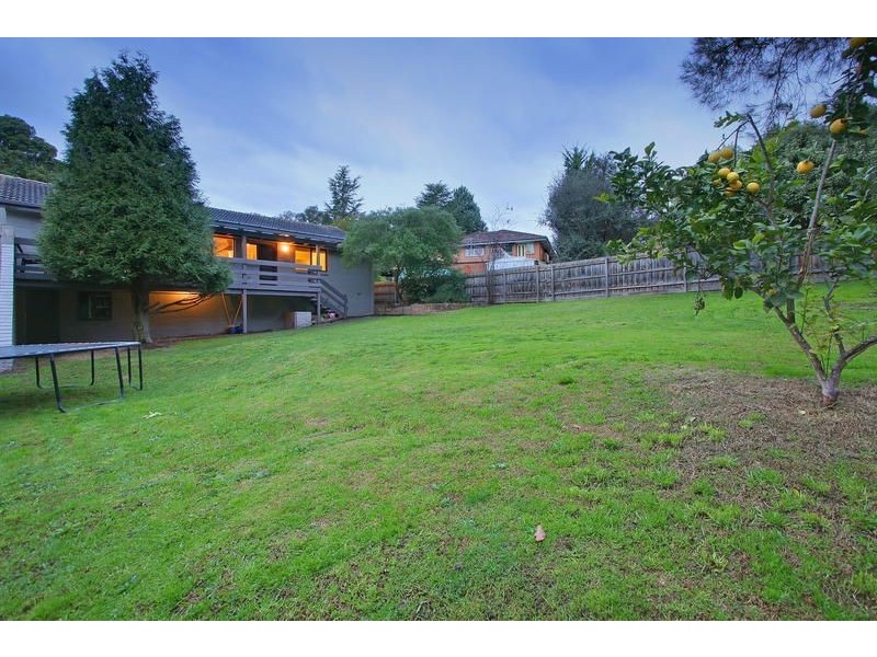 125 Victoria Road, Chirnside Park VIC 3116