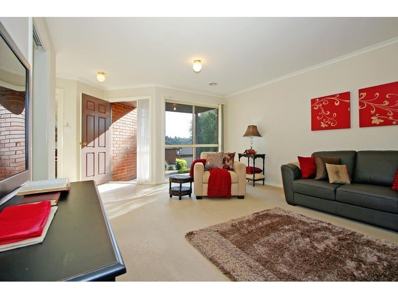 2/17-19 Beaufort Road, Croydon VIC 3136