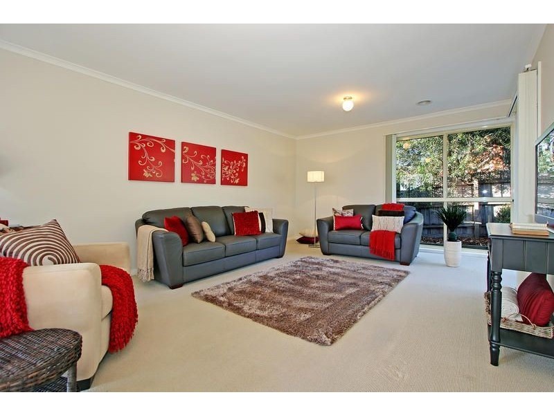 2/17-19 Beaufort Road, Croydon VIC 3136