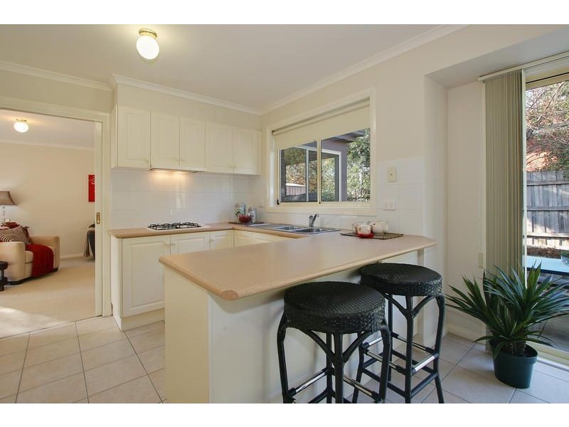 2/17-19 Beaufort Road, Croydon VIC 3136
