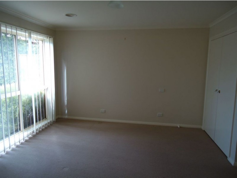2/17-19 Beaufort Road, Croydon VIC 3136