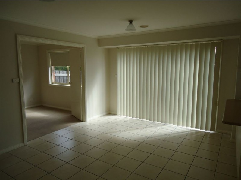 2/17-19 Beaufort Road, Croydon VIC 3136