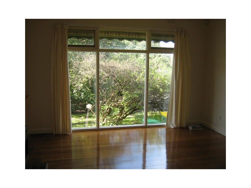 15 Victoria rd, Chirnside Park VIC 3116