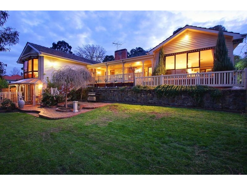39 Allendale Road, Croydon VIC 3136