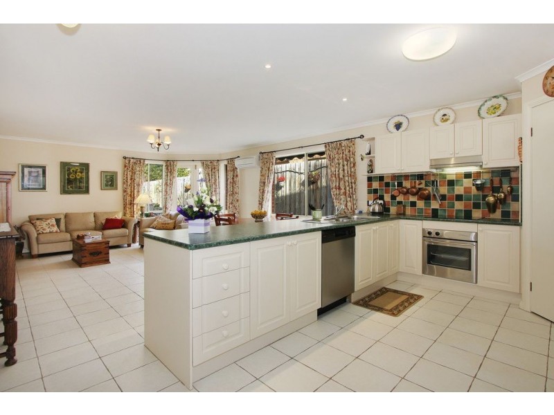 3 Bromley Close, Chirnside Park VIC 3116