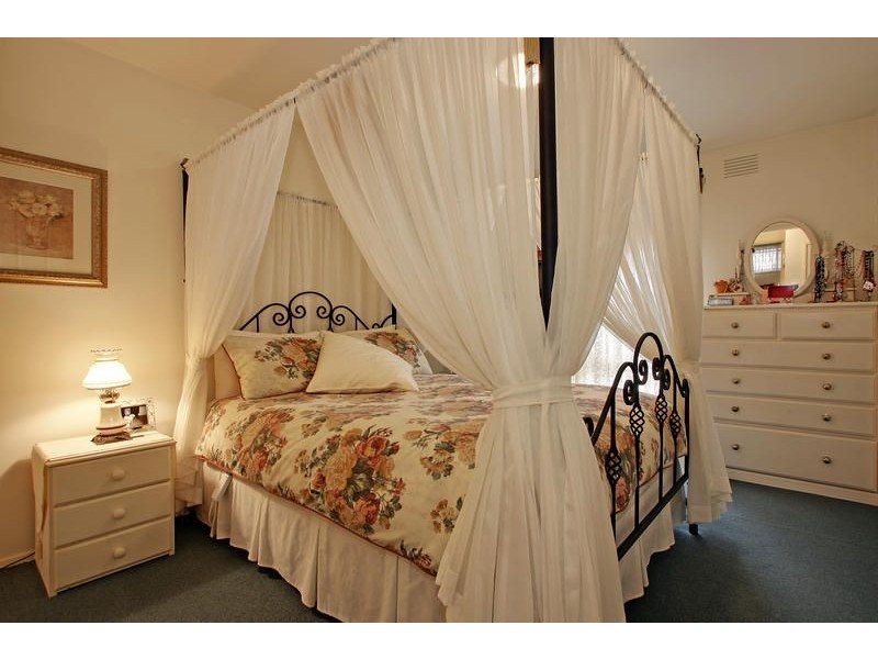 8/79 Bayswater Road, Croydon VIC 3136