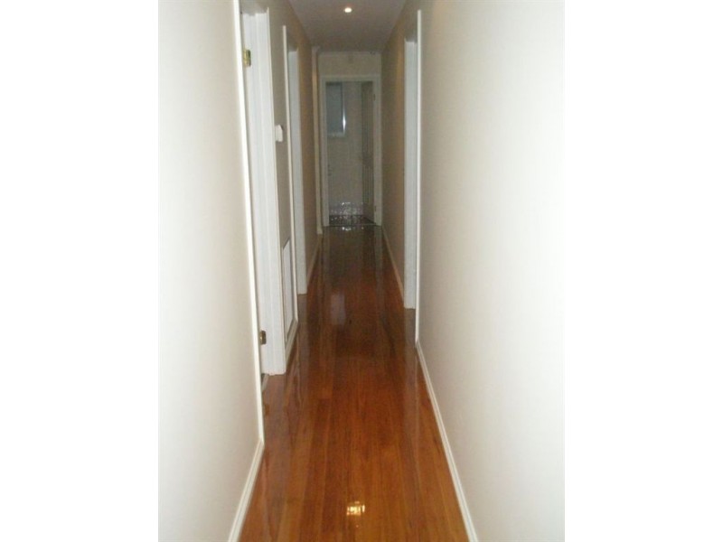17 Dunrossil Drive, Kilsyth VIC 3137