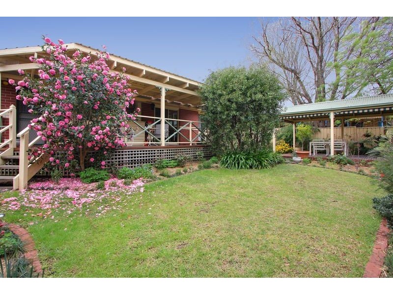 26 View Street, Croydon VIC 3136