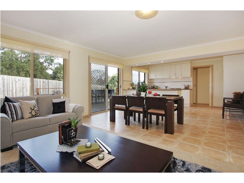 3/2-4 Hunter Street, Croydon VIC 3136