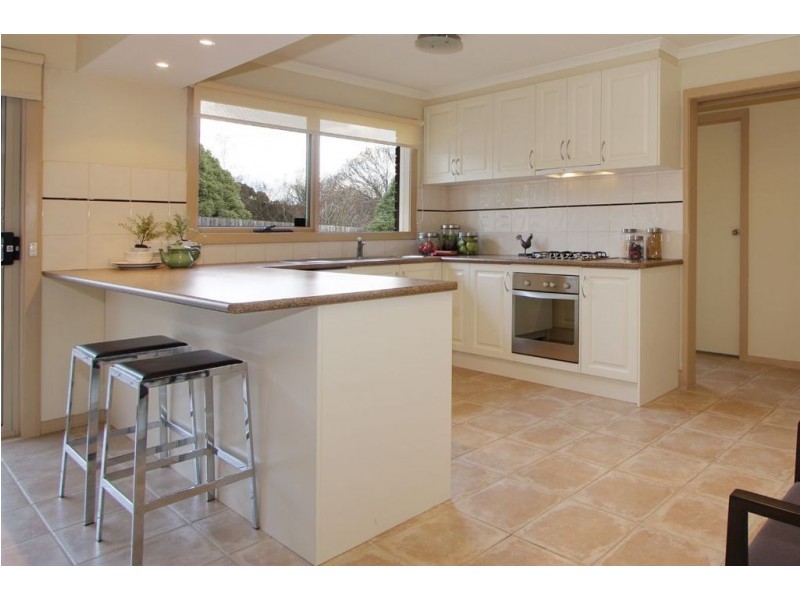 3/2-4 Hunter Street, Croydon VIC 3136