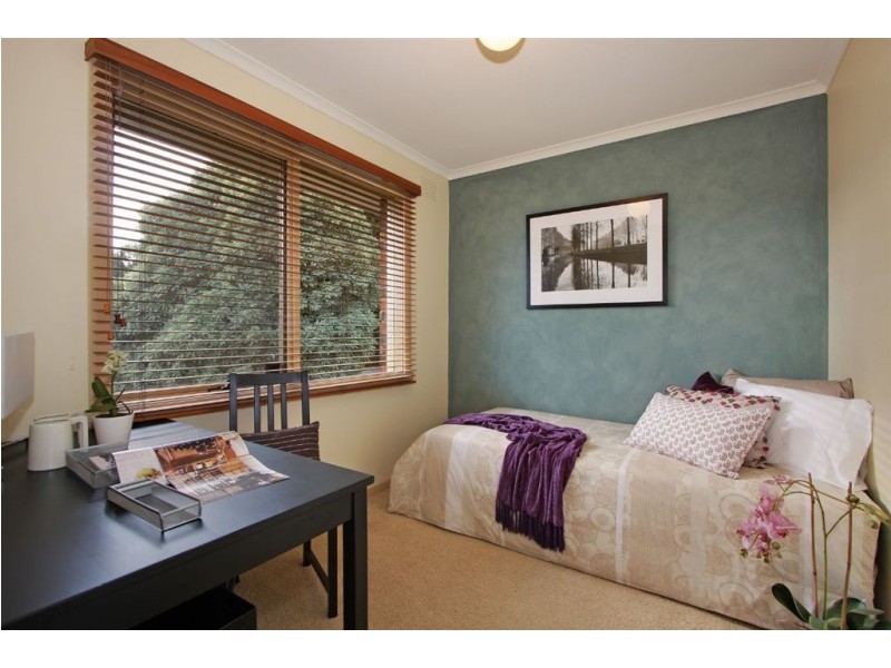 3/2-4 Hunter Street, Croydon VIC 3136