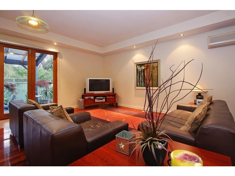 2 Turner Street, Croydon VIC 3136