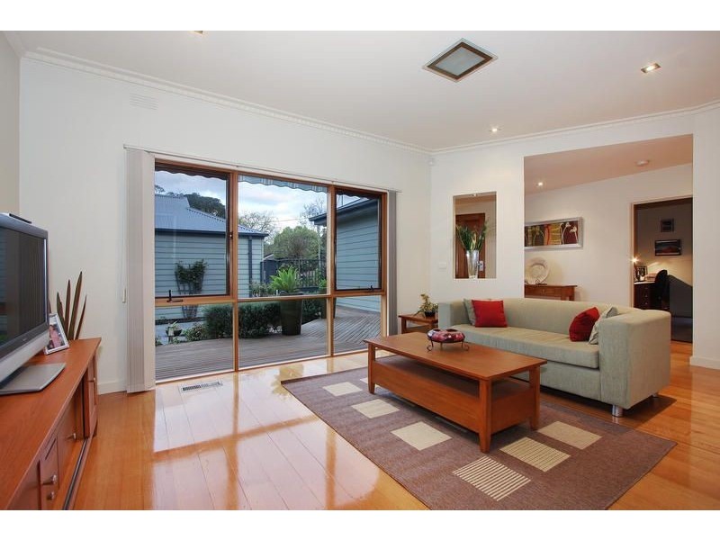 2 Turner Street, Croydon VIC 3136