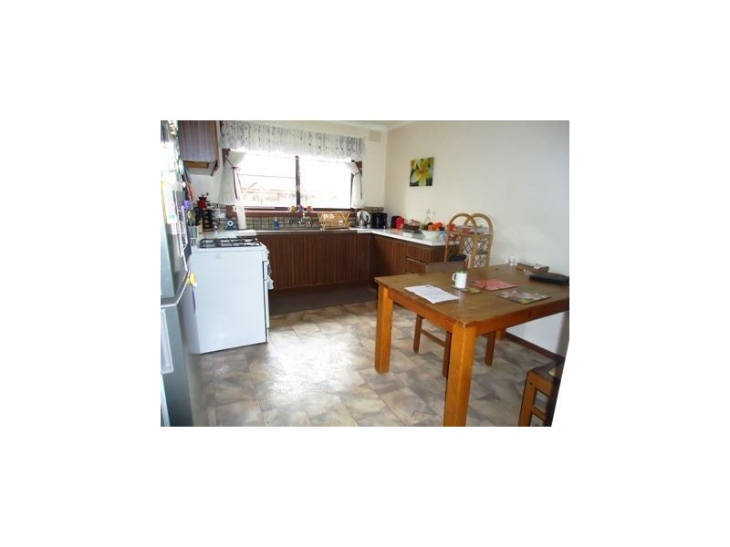 1/22 Jackson Street, Croydon VIC 3136